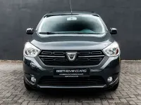Gebraucht Dacia Lodgy Comfort 102 PS (75 kW) 2019 Grau Van / Kleinbus
