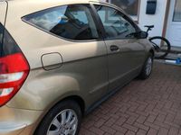 Gebraucht Mercedes A150 95 PS (69 kW) 2007 Gold Kleinwagen