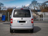Gebraucht VW Caddy Maxi 105 PS (77 kW) 2014 Silber Van / Kleinbus