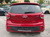 Gebraucht Hyundai i10 Trend 87 PS (63 kW) 2017 Rot Kleinwagen