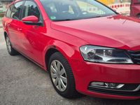 Gebraucht VW Passat 140 PS (102 kW) 2011 Rot Kombi