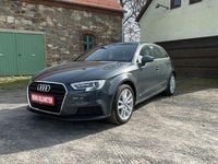 Gebraucht Audi A3 116 PS (85 kW) 2019 Grau Limousine