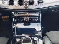 Gebraucht Mercedes E300 306 PS (225 kW) 2020 Schwarz Kombi