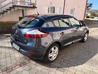 Gebraucht Renault Mégane Dynamique 110 PS (80 kW) 2014 Grau Limousine