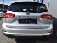 Gebraucht Ford Focus Cool & Connect 150 PS (110 kW) 2020 Silber Limousine