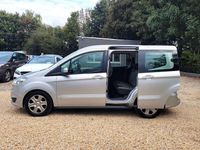 Gebraucht Ford Tourneo Trend 95 PS (69 kW) 2016 Grau Kombi