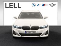 Neu BMW 318 Shadowline 156 PS (114 kW) 2026 Weiß Kombi