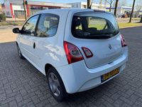 Gebraucht Renault Twingo Dynamique 75 PS (55 kW) 2012 Weiß Kleinwagen