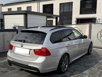 Gebraucht BMW 330 Exclusive 245 PS (180 kW) 2011 Grau Kombi