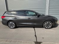 Gebraucht Ford Focus Cool & Connect 125 PS (91 kW) 2018 Grau Kombi