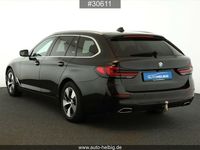 Gebraucht BMW 520 190 PS (139 kW) 2023 Schwarz Kombi