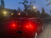 Gebraucht Renault Scenic E-Tech 110 PS (80 kW) 2017 Rot Van / Kleinbus