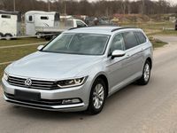 Gebraucht VW Passat Comfortline 150 PS (110 kW) 2018 Grau Kombi