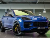 Gebraucht Porsche Cayenne Turbo E-Hybrid 600 PS (441 kW) 2025 Blau SUV