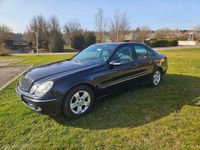 Gebraucht Mercedes E320 224 PS (164 kW) 2003 Blau Limousine