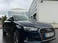 Gebraucht Audi A3 116 PS (85 kW) 2018 Blau Limousine
