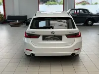 Gebraucht BMW 330 Sport Line 286 PS (210 kW) 2023 Weiß Kombi