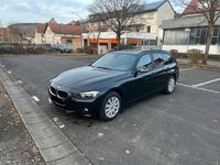 Gebraucht BMW 318 143 PS (105 kW) 2014 Schwarz Kombi