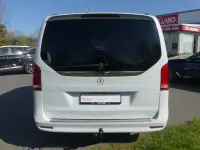 Gebraucht Mercedes V220 AMG line 163 PS (119 kW) 2021 Bergkristallweiß metallic Van / Kleinbus