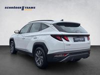 Gebraucht Hyundai Tucson Select 136 PS (100 kW) 2022 Weiß SUV