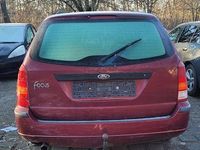 Gebraucht Ford Focus 116 PS (85 kW) 2004 Rot Limousine