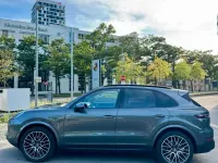 Second-hand Porsche Cayenne 340 CP (250 kW) 2020 Gri SUV