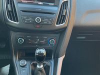 Gebraucht Ford Focus Business Edition 120 PS (88 kW) 2015 Kombi