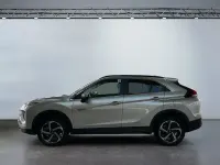 Używany Mitsubishi Eclipse Cross Basis 188 KM (138 kW) 2023 Srebrny SUV