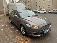 Gebraucht Ford Mondeo Titanium 160 PS (117 kW) 2015 Bronze Limousine