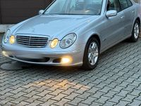 Gebraucht Mercedes E320 224 PS (164 kW) 2003 Silber Limousine