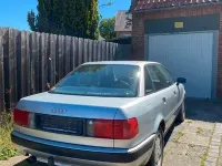 Gebraucht Audi 80 90 PS (66 kW) 1993 Silber Limousine