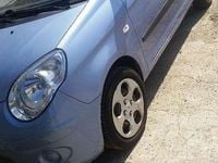 Gebraucht Kia Picanto Attract 65 PS (47 kW) 2009 Blau Kleinwagen