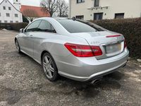 Gebraucht Mercedes E350 231 PS (169 kW) 2010 Silber Coupé
