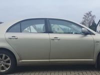 gebraucht Toyota Avensis Executive 2,2-l-D-CAT Executive