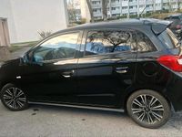 Gebraucht Mitsubishi Space Star Edition 80 PS (58 kW) 2017 Schwarz Kleinwagen