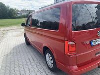 Gebraucht VW Multivan 150 PS (110 kW) 2019 Rot Van