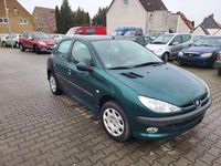 Gebraucht Peugeot 206 60 PS (44 kW) 2004 Grün Limousine