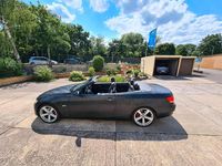 Gebraucht BMW 320 Cabriolet 170 PS (125 kW) 2008 Grau Cabrio