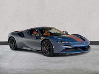 Gebraucht Ferrari SF90 1001 PS (736 kW) 2023 Blau Cabrio