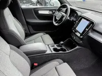 Gebraucht Volvo XC40 Core 163 PS (119 kW) 2025 Weiss SUV