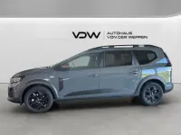 Neu Dacia Jogger Expression 122 PS (89 kW) 2026 Grau Van / Kleinbus