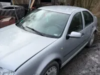 Gebraucht VW Bora Trendline 90 PS (66 kW) 2000 Silber Limousine