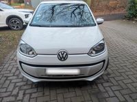 Gebraucht VW up! move up! 59 PS (43 kW) 2013 Weiß Kleinwagen