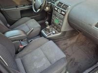 Gebraucht Ford Mondeo Ambiente 125 PS (91 kW) 2006 Schwarz Kombi