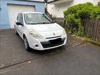 Gebraucht Renault Clio 75 PS (55 kW) 2011 Weiß Kleinwagen