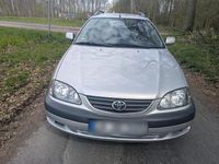 Gebraucht Toyota Avensis 129 PS (94 kW) 2002 Silber Kombi