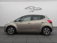 Gebraucht Kia Venga 125 PS (91 kW) 2016 Sirius silver Kleinwagen