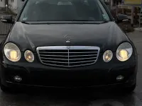 Second-hand Mercedes E220 170 CP (125 kW) 2006 Negru Berlinǎ