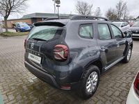 Gebraucht Dacia Duster Comfort 131 PS (96 kW) 2023 Grau SUV