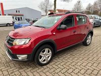 Gebraucht Dacia Sandero Stepway Ambiance 90 PS (66 kW) 2014 Rot Kleinwagen